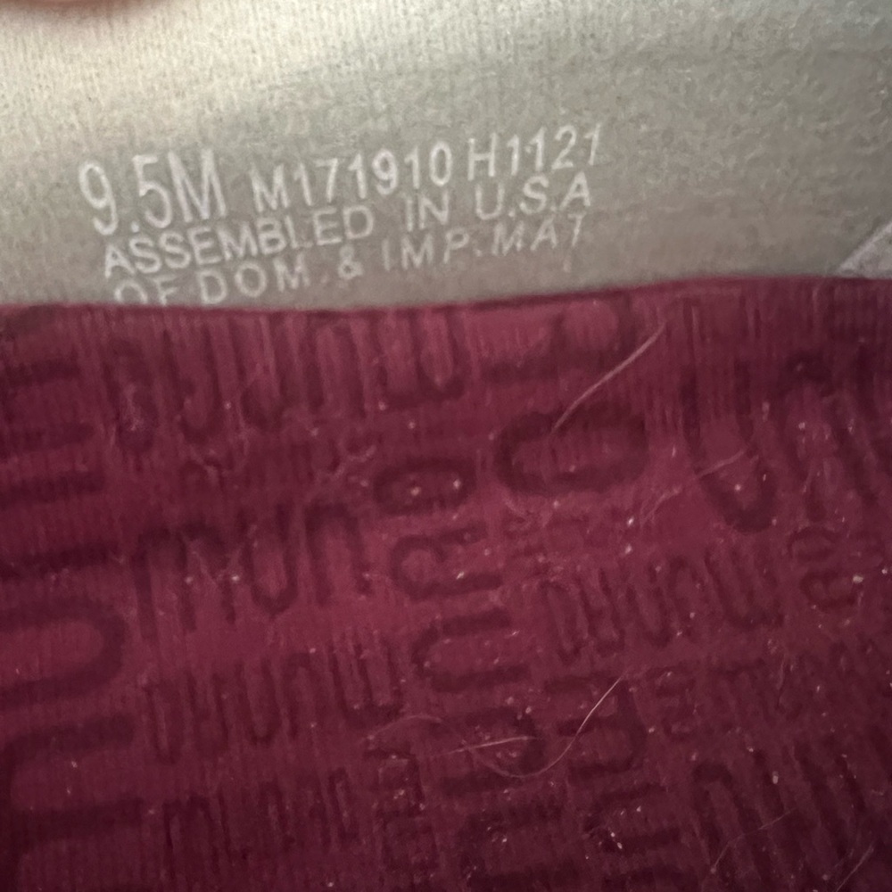 Munro Karter Loafer in Cream - Picture 5 of 7